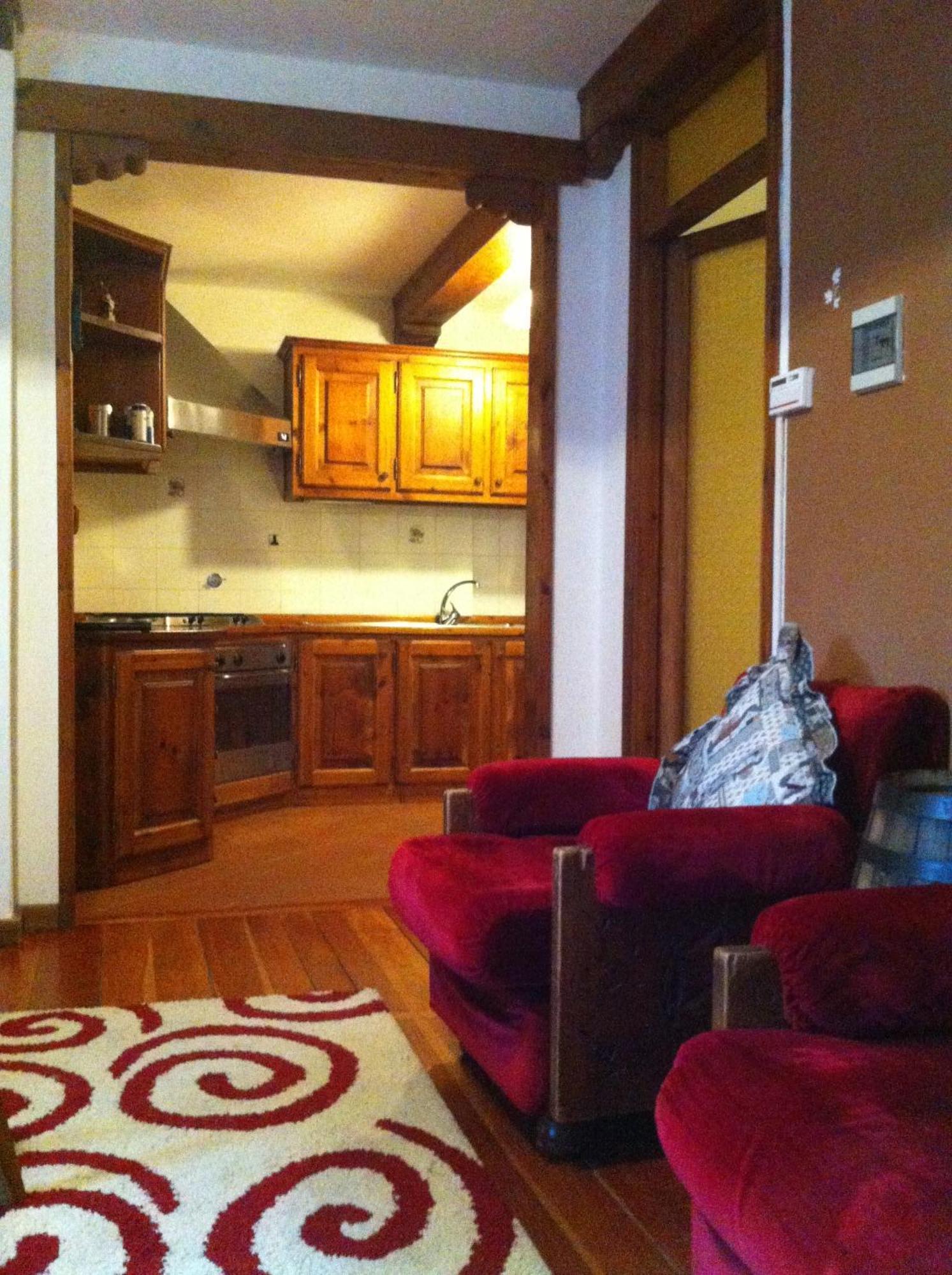 La Placette - Albergo Diffuso E Trattoria Usseaux Rom bilde